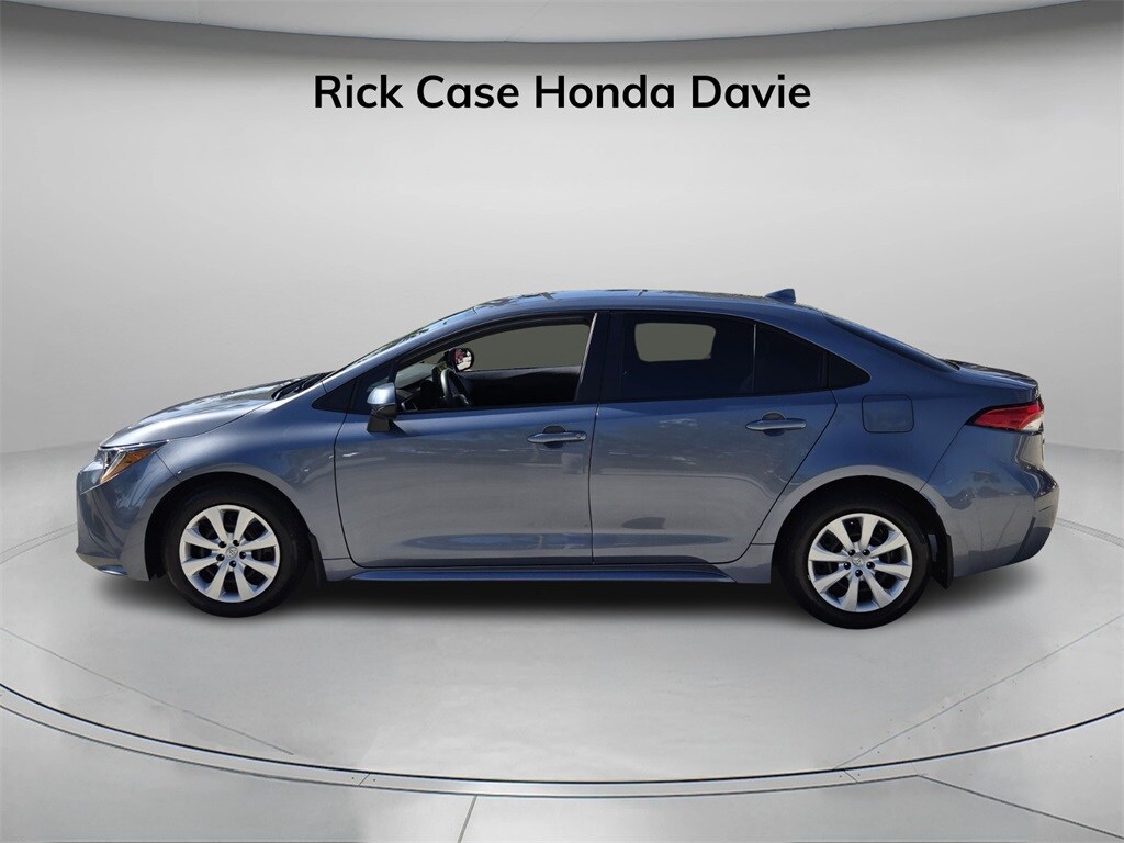 Used 2025 Toyota Corolla LE Sedan