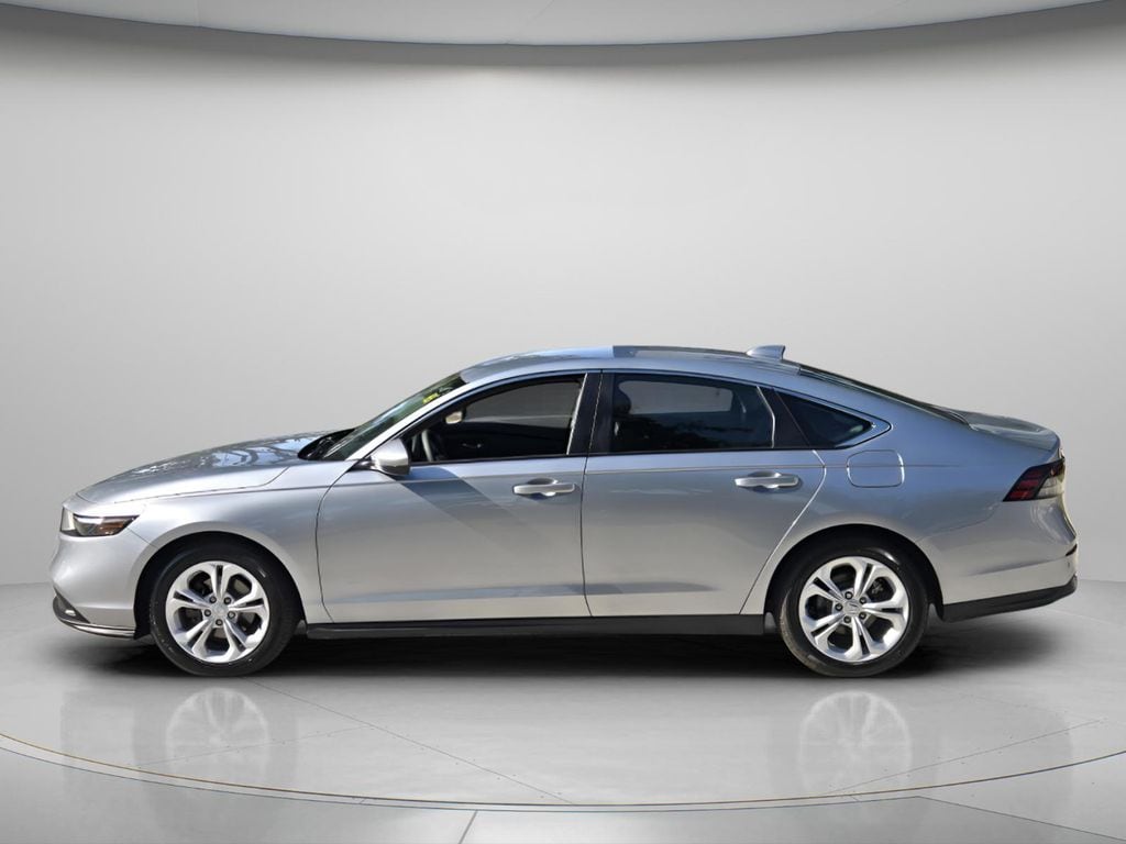 2025 Honda Accord LX - Photo 4