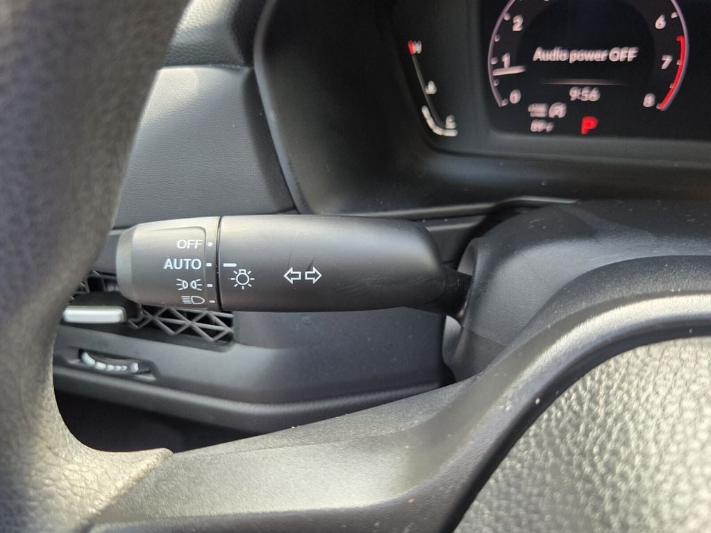 2025 Honda Accord SE - Photo 25