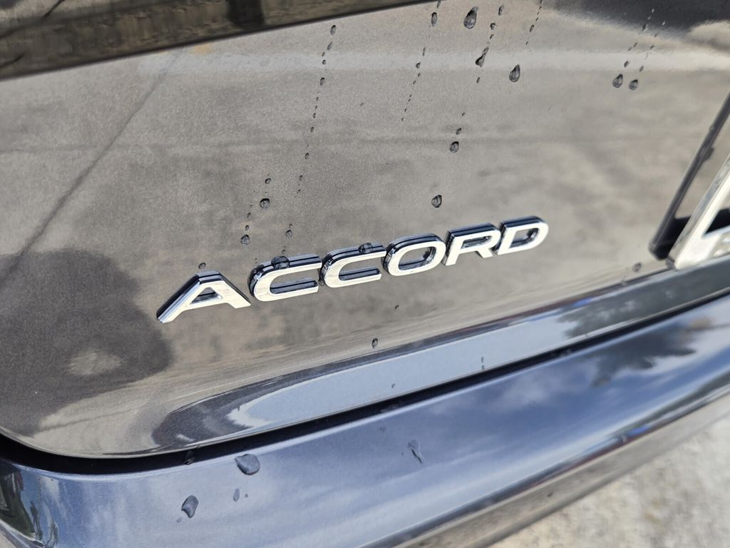 2025 Honda Accord LX - Photo 14