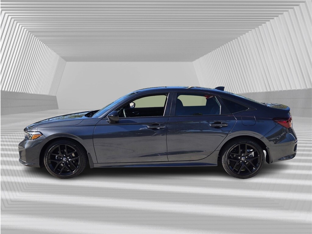 2025 Honda Civic Sport photo 3