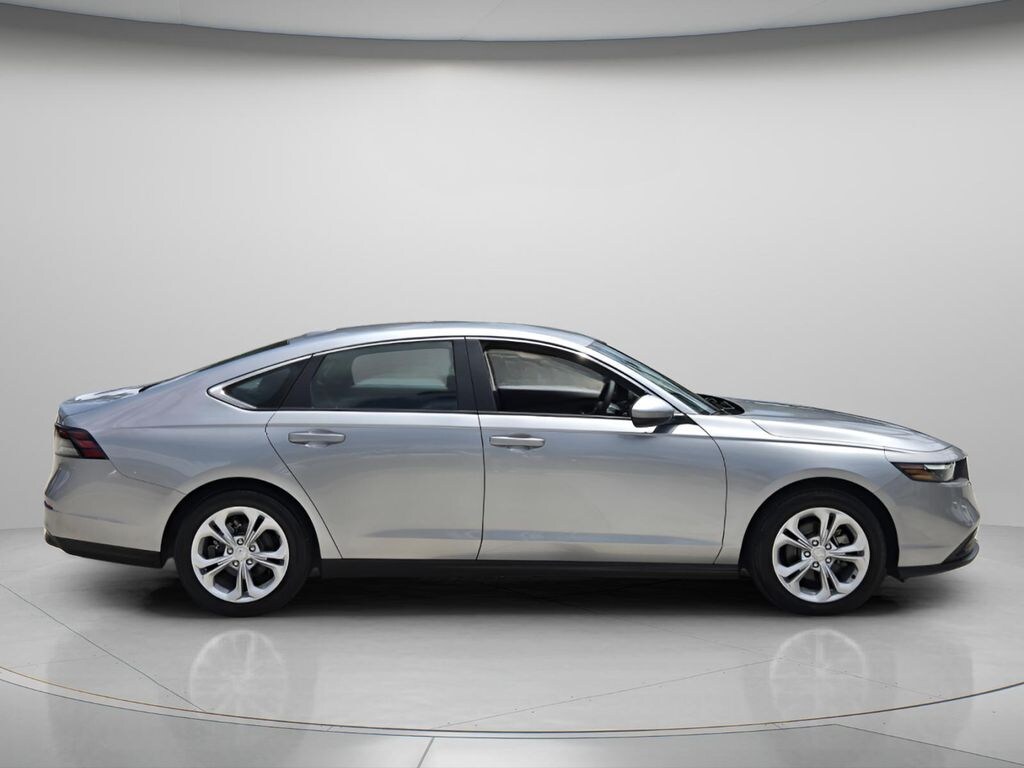 Used 2025 Honda Accord LX Sedan