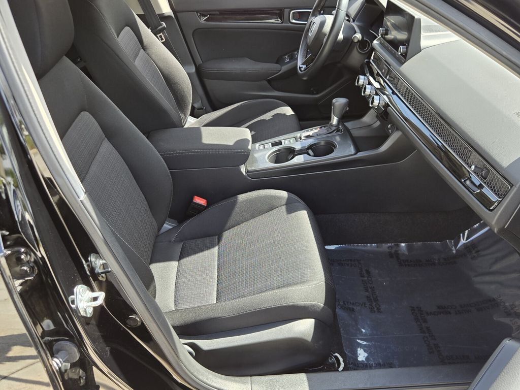 2024 Honda Civic EX - Photo 16