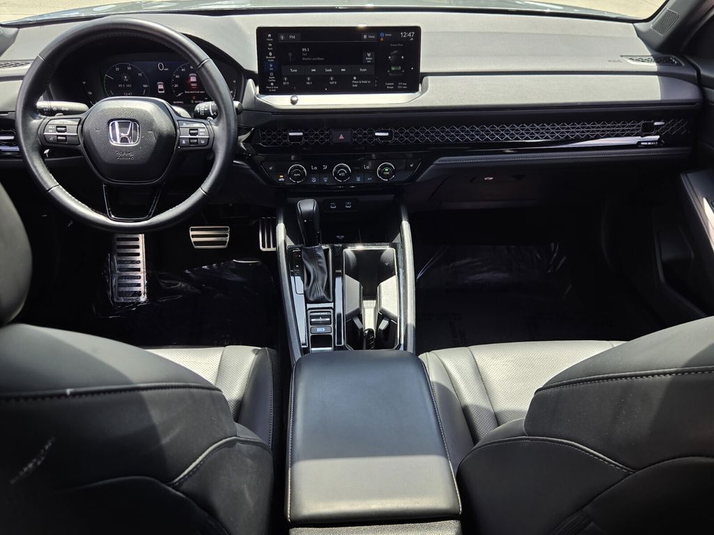 2025 Honda Accord Hybrid Sport-L - Photo 13