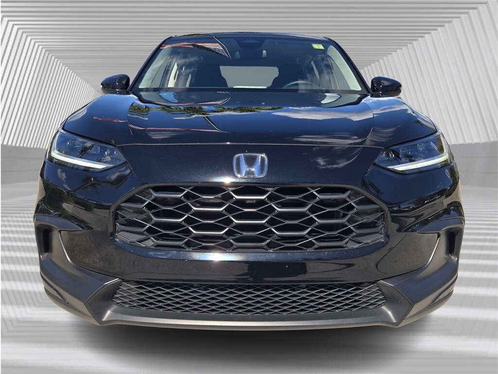 2025 Honda HR-V LX photo 3