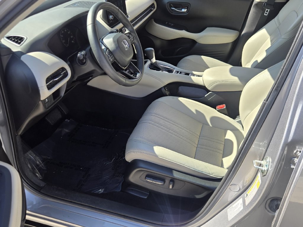 2024 Honda HR-V EX-L - Photo 11