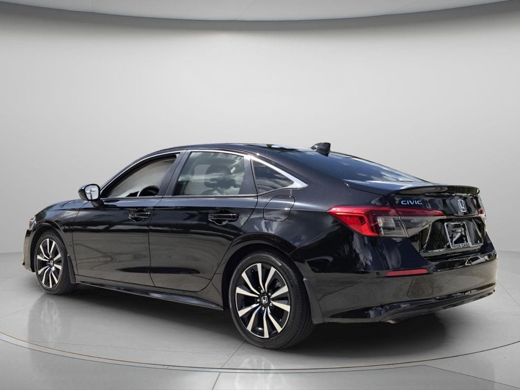 2024 Honda Civic EX - Photo 8