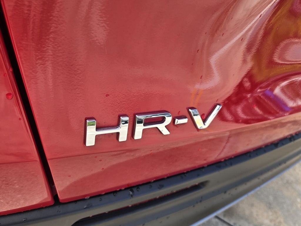2025 Honda HR-V Sport - Photo 12