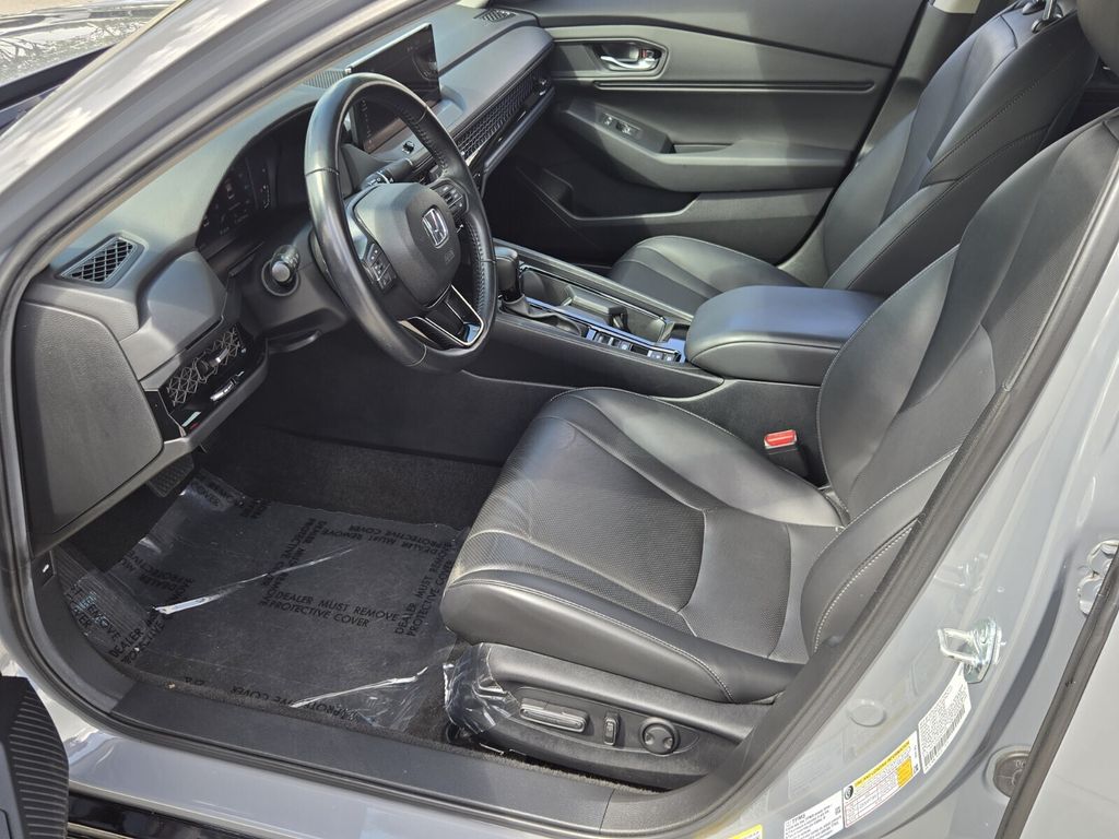 2025 Honda Accord Hybrid EX-L - Photo 10
