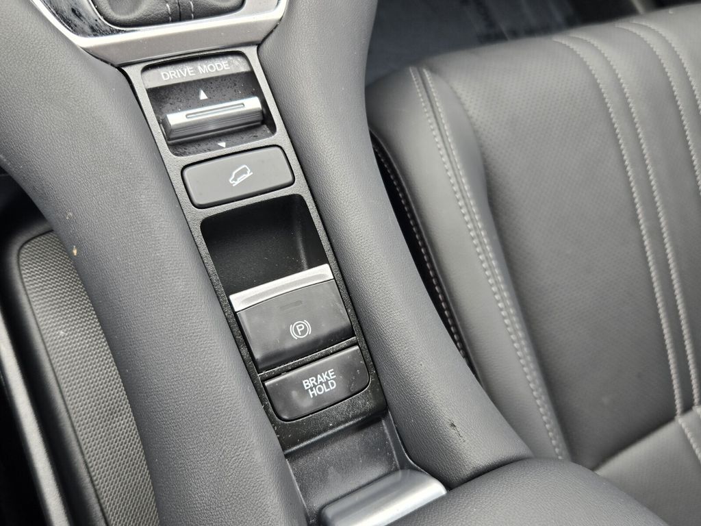 2024 Honda HR-V EX-L - Photo 22