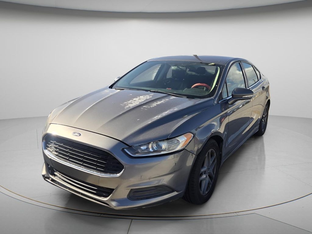Used 2014 Ford Fusion SE Sedan