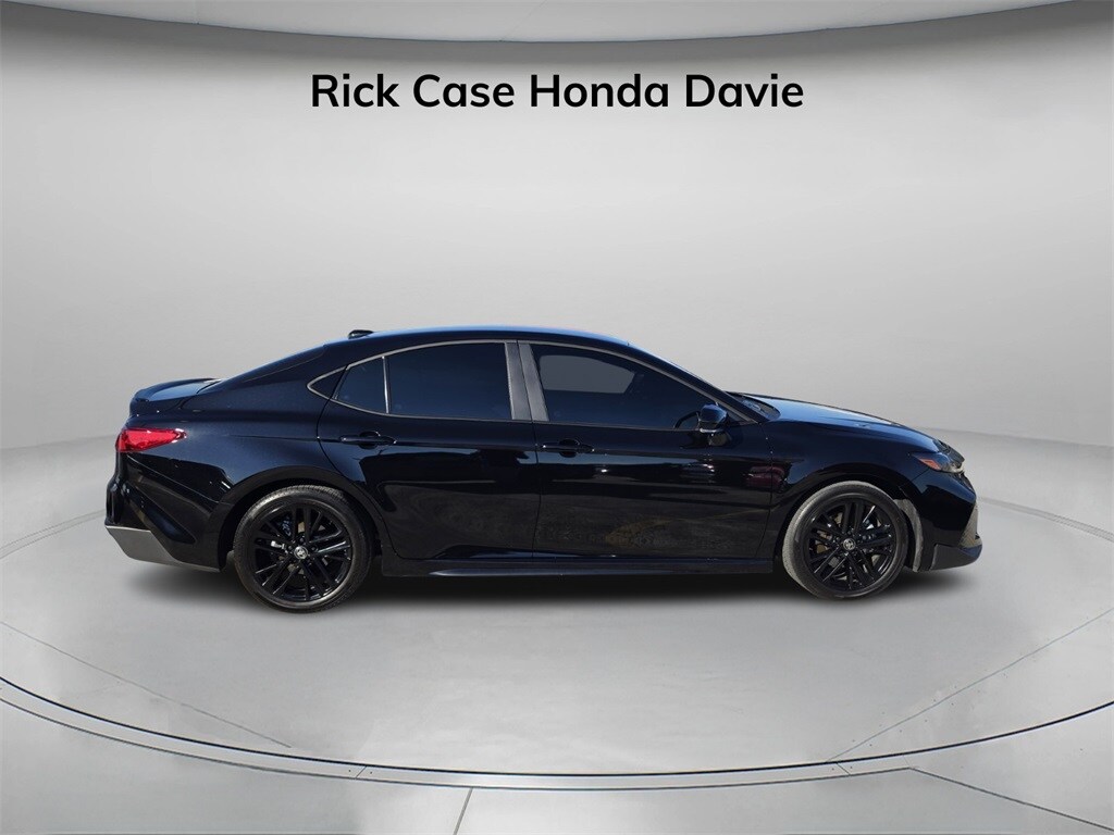 Used 2025 Toyota Camry SE Sedan