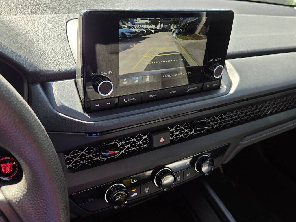 2025 Honda Accord LX - Photo 20