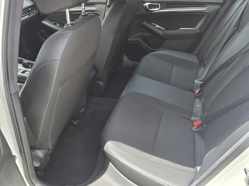 2025 Honda Civic Sport - Photo 11