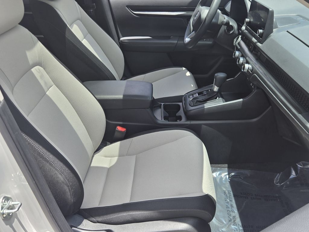 2025 Honda CR-V EX - Photo 16
