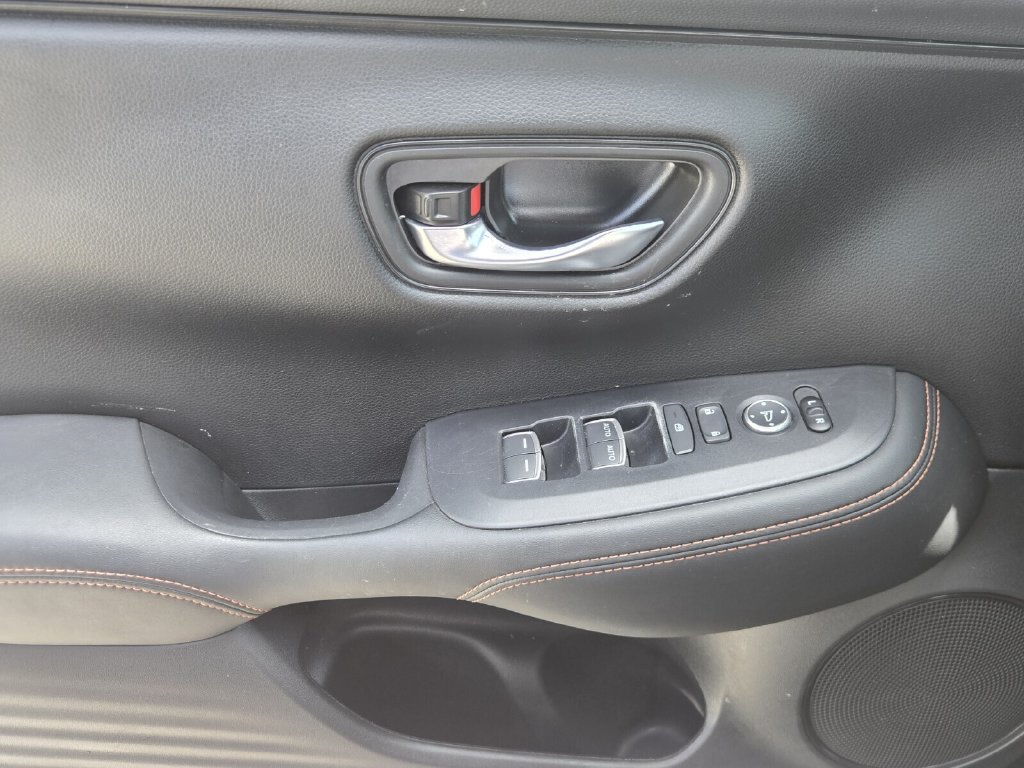 2025 Honda HR-V Sport - Photo 27