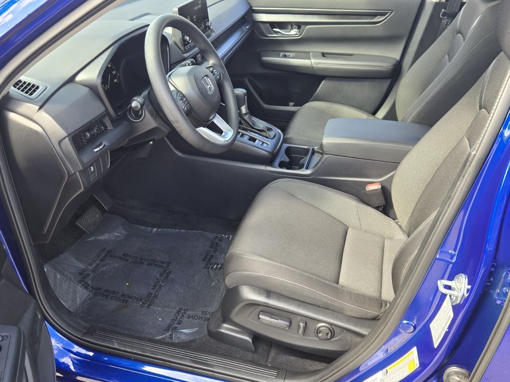 2025 Honda CR-V EX - Photo 10