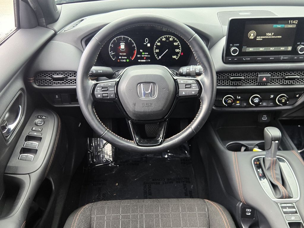 2025 Honda HR-V Sport - Photo 12