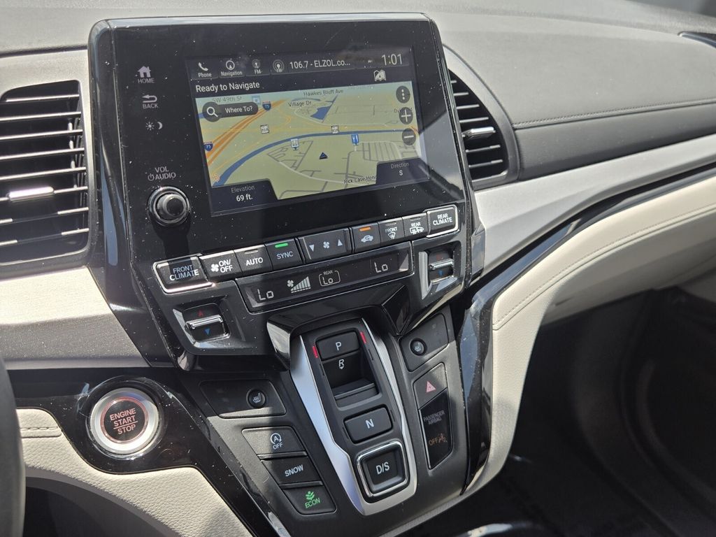 2024 Honda Odyssey Touring - Photo 21