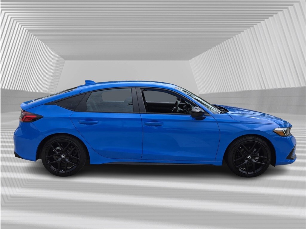 2024 Honda Civic Sport Hatchback photo 2
