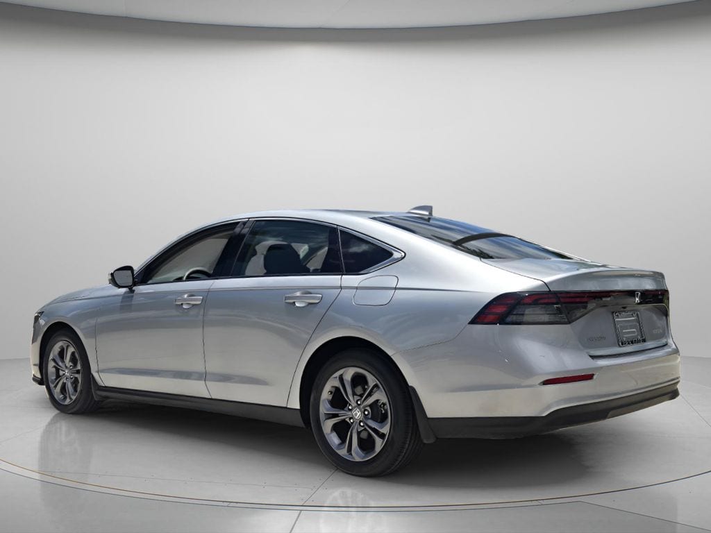 2024 Honda Accord EX - Photo 8