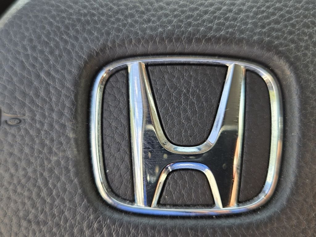 2025 Honda CR-V LX - Photo 26