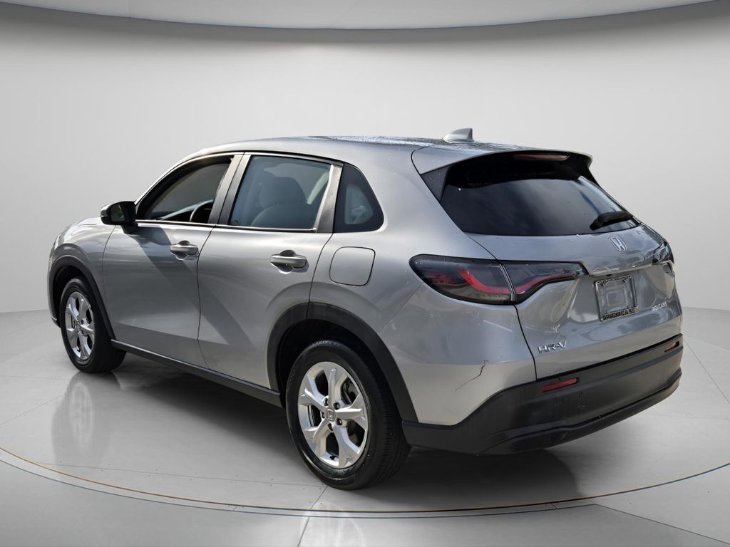 2025 Honda HR-V LX - Photo 8