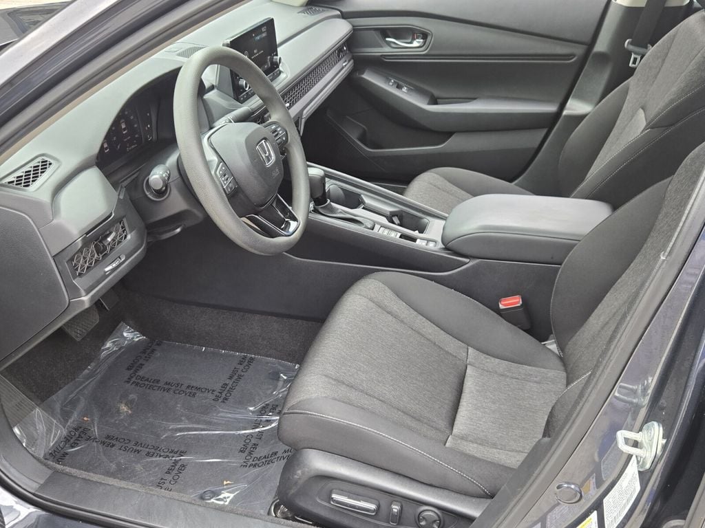 2024 Honda Accord EX - Photo 10