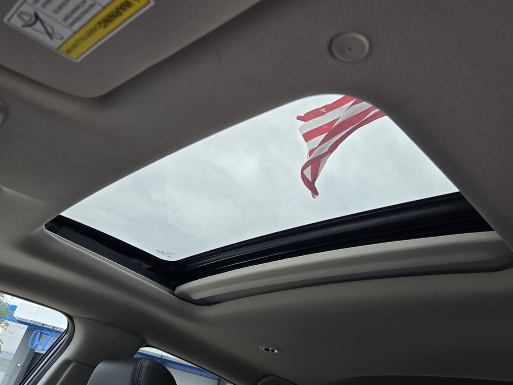 2024 Honda HR-V EX-L - Photo 17