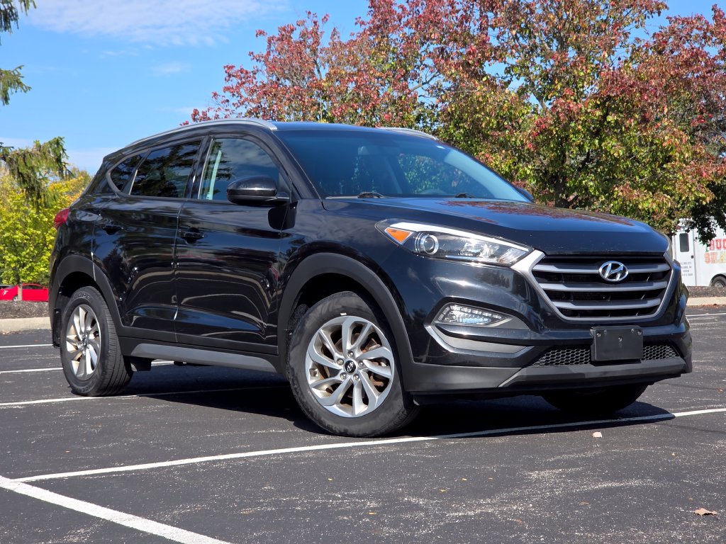 Used 2017 Hyundai Tucson SE with VIN KM8J3CA42HU315705 for sale in Dublin, OH