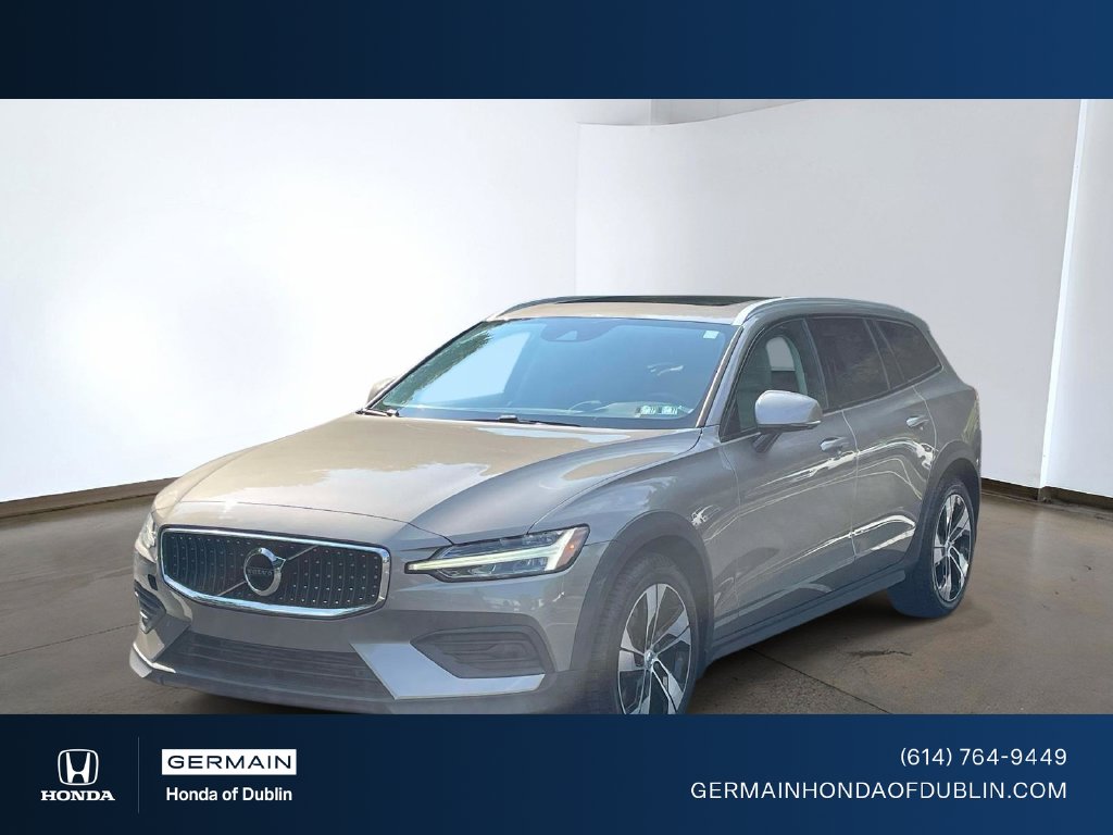2020 Volvo V60 Cross Country