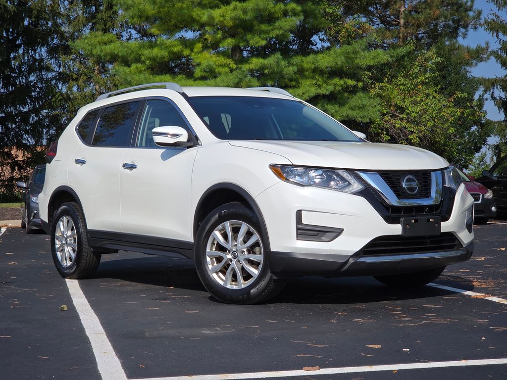 Used 2019 Nissan Rogue SV with VIN 5N1AT2MV9KC704403 for sale in Dublin, OH
