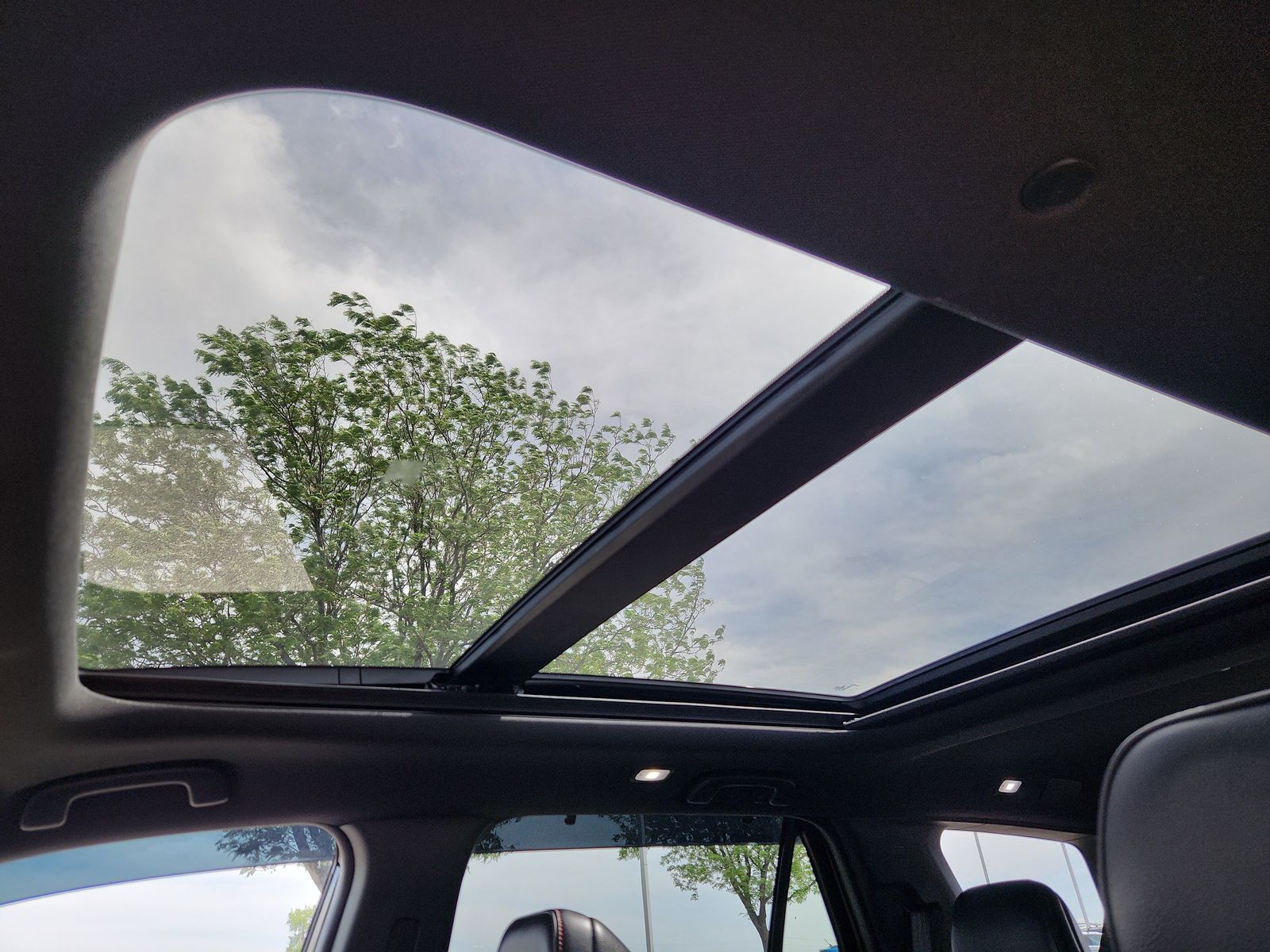 2025 Honda Pilot Black Edition - Photo 26