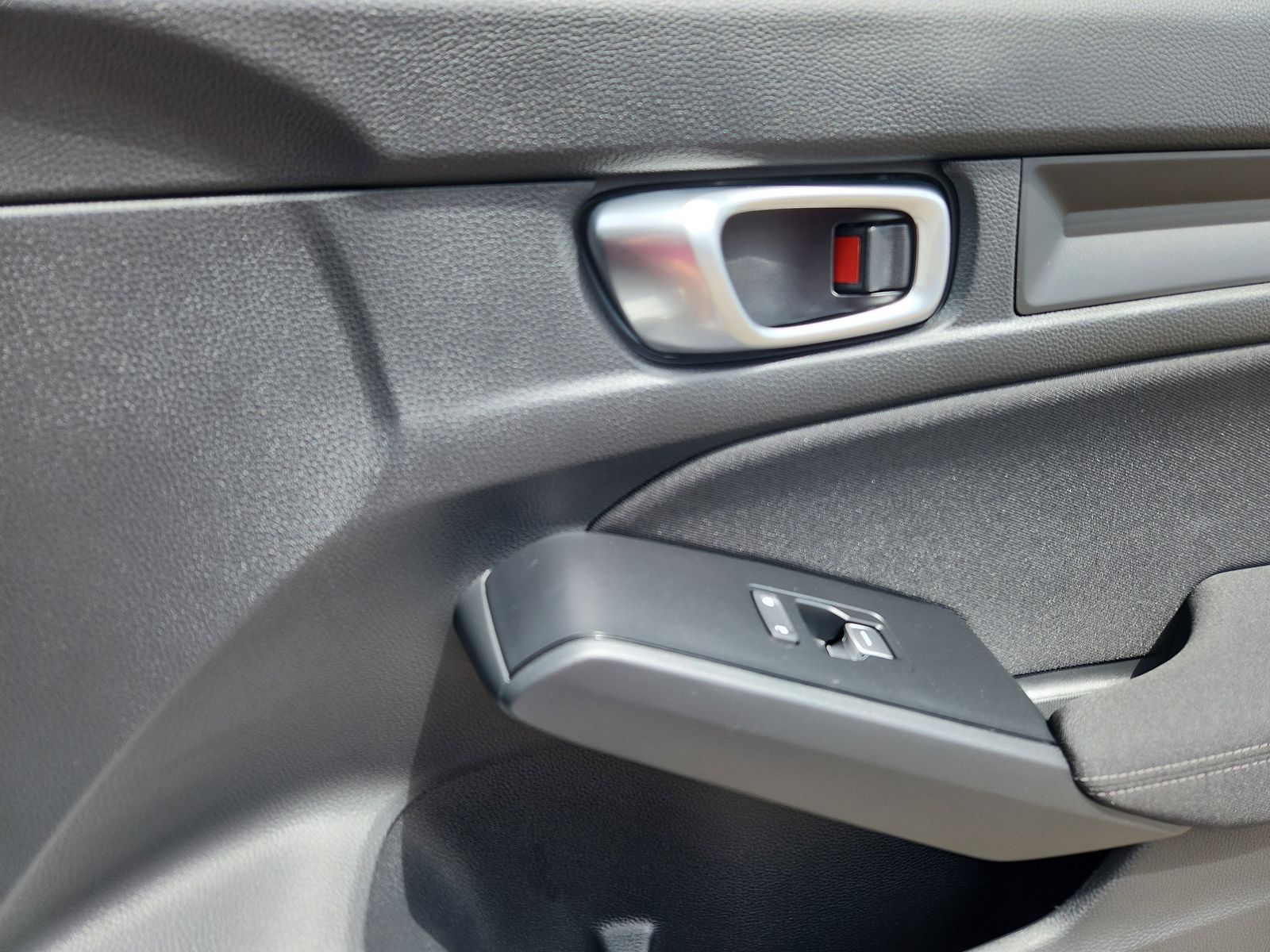 2026 Honda Civic Hatchback Sport - Photo 16