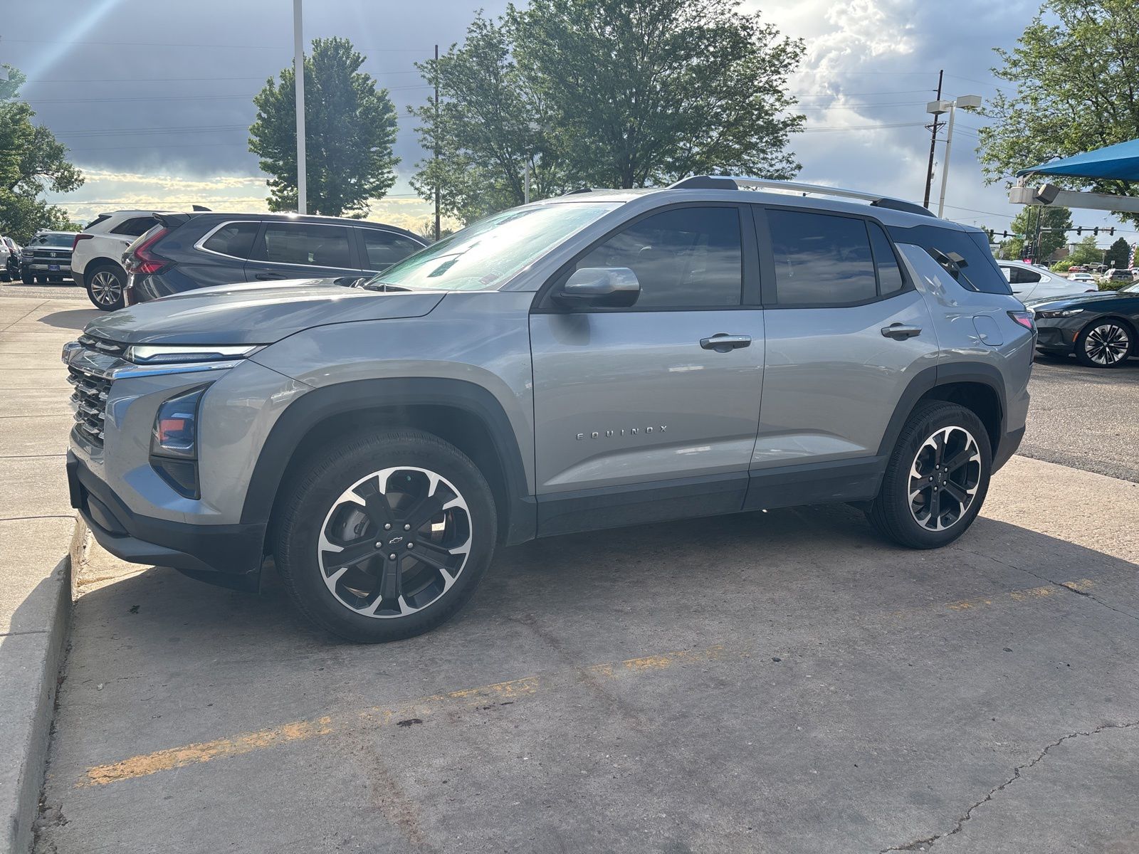 2025 Chevrolet Equinox AWD LT 1.5T's photo