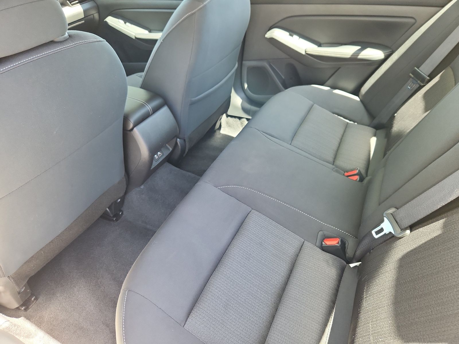 2025 Nissan Altima SV - Photo 11