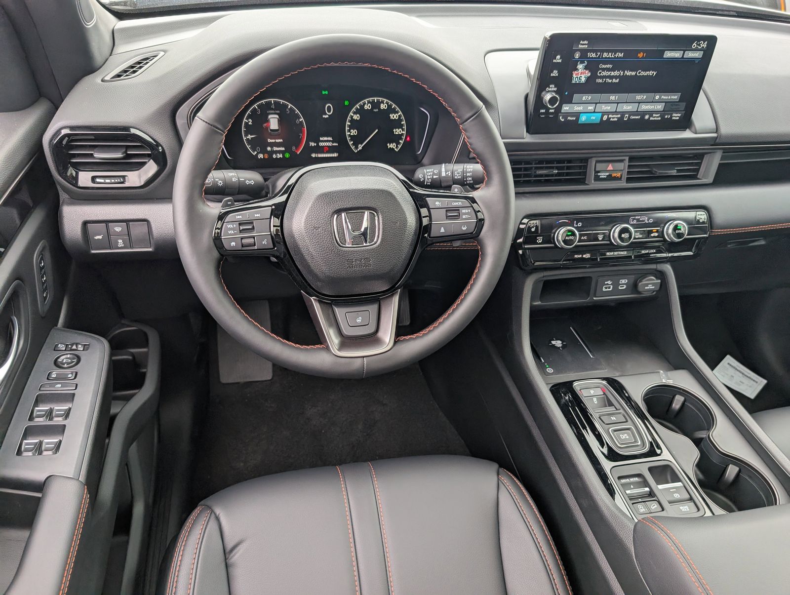 2025 Honda Pilot TrailSport photo 4