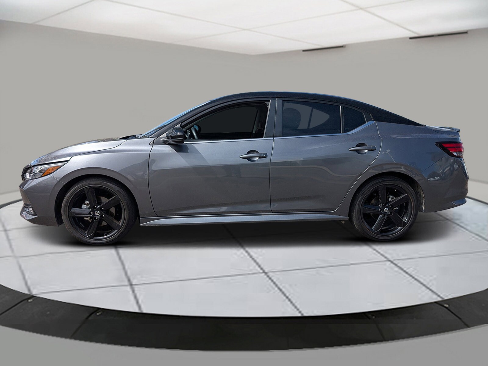 Used 2023 Nissan Sentra SR with VIN 3N1AB8DV8PY285147 for sale in Greeley, CO