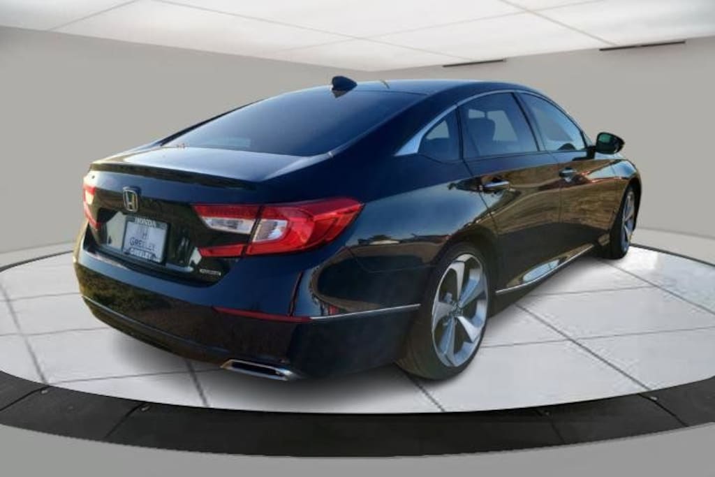 Used 2018 Honda Accord Touring Sedan
