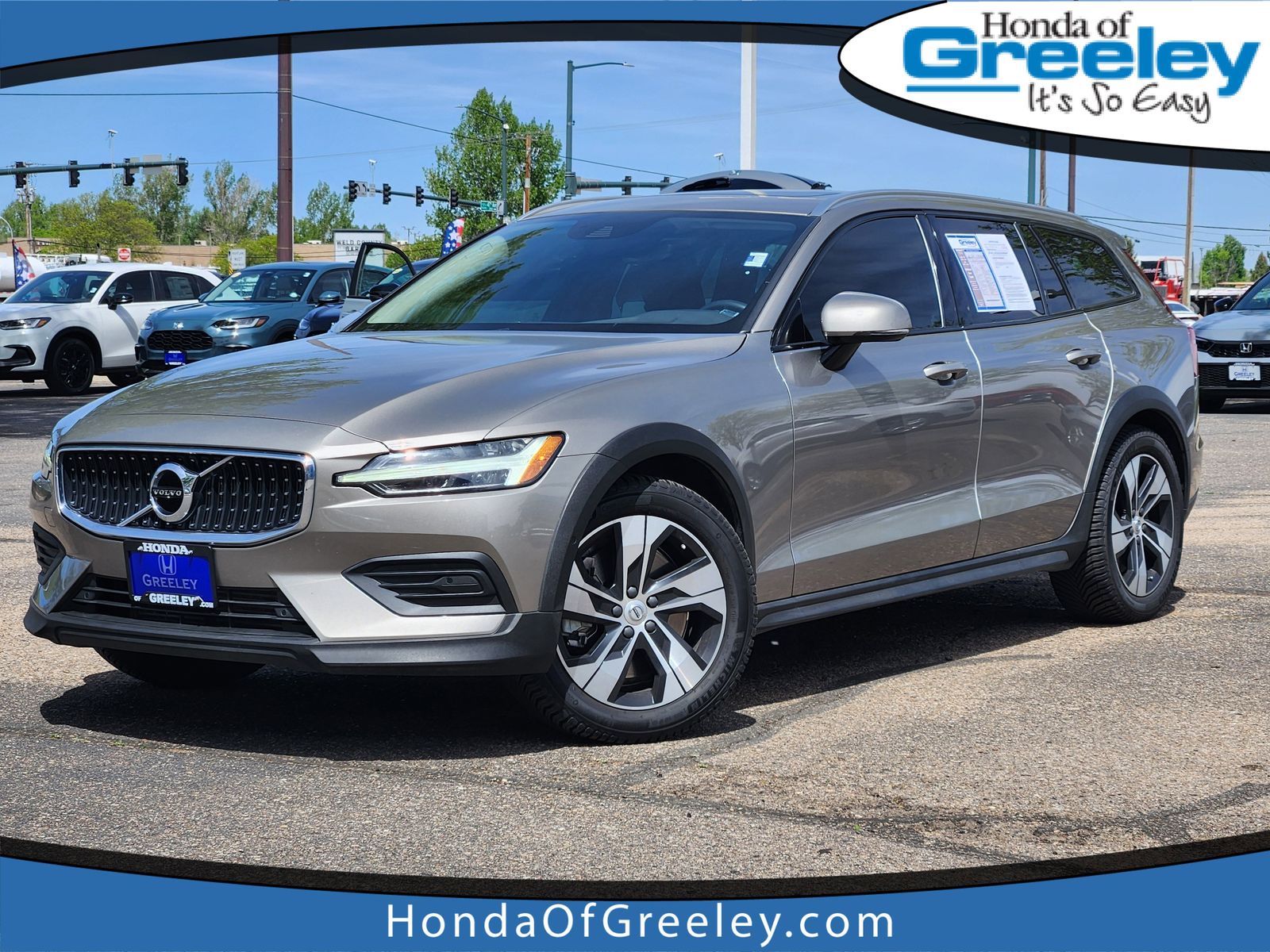 2020 Volvo V60 Cross Country T5 AWD Cross Country's photo