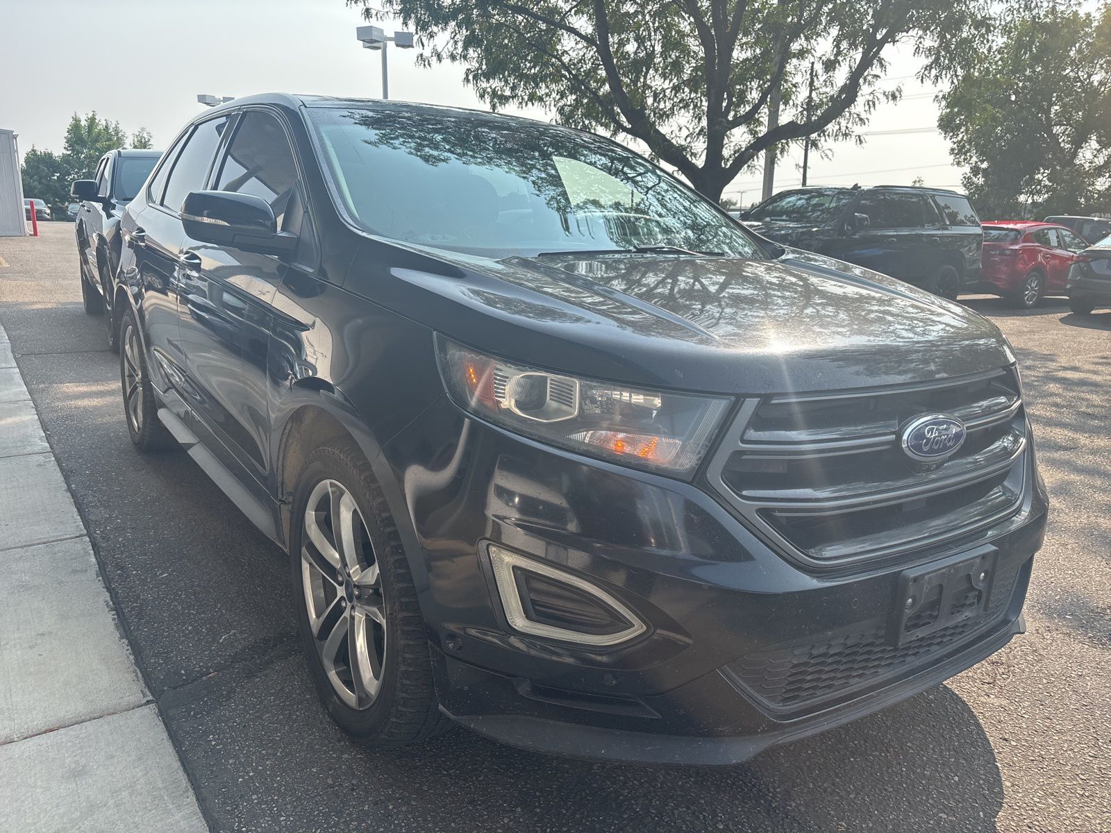 2016 Ford Edge Sport photo 2