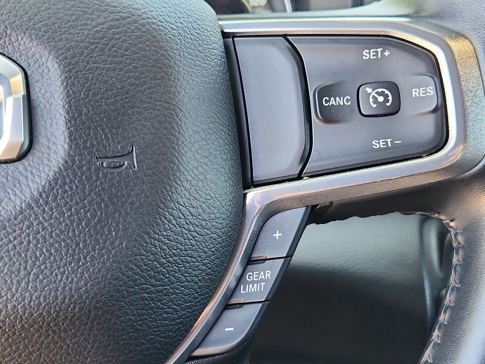 2023 RAM Ram 1500 Pickup Laramie - Photo 22