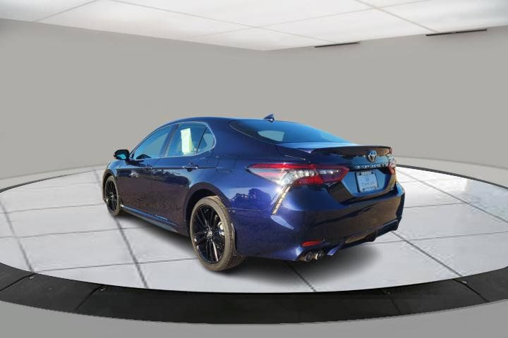 2021 Toyota Camry XSE photo 3