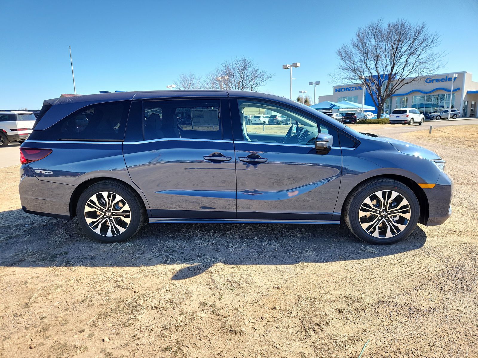 2026 Honda Odyssey Elite - Photo 6
