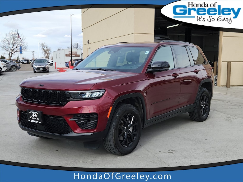 Used 2024 Jeep Grand Cherokee Laredo SUV