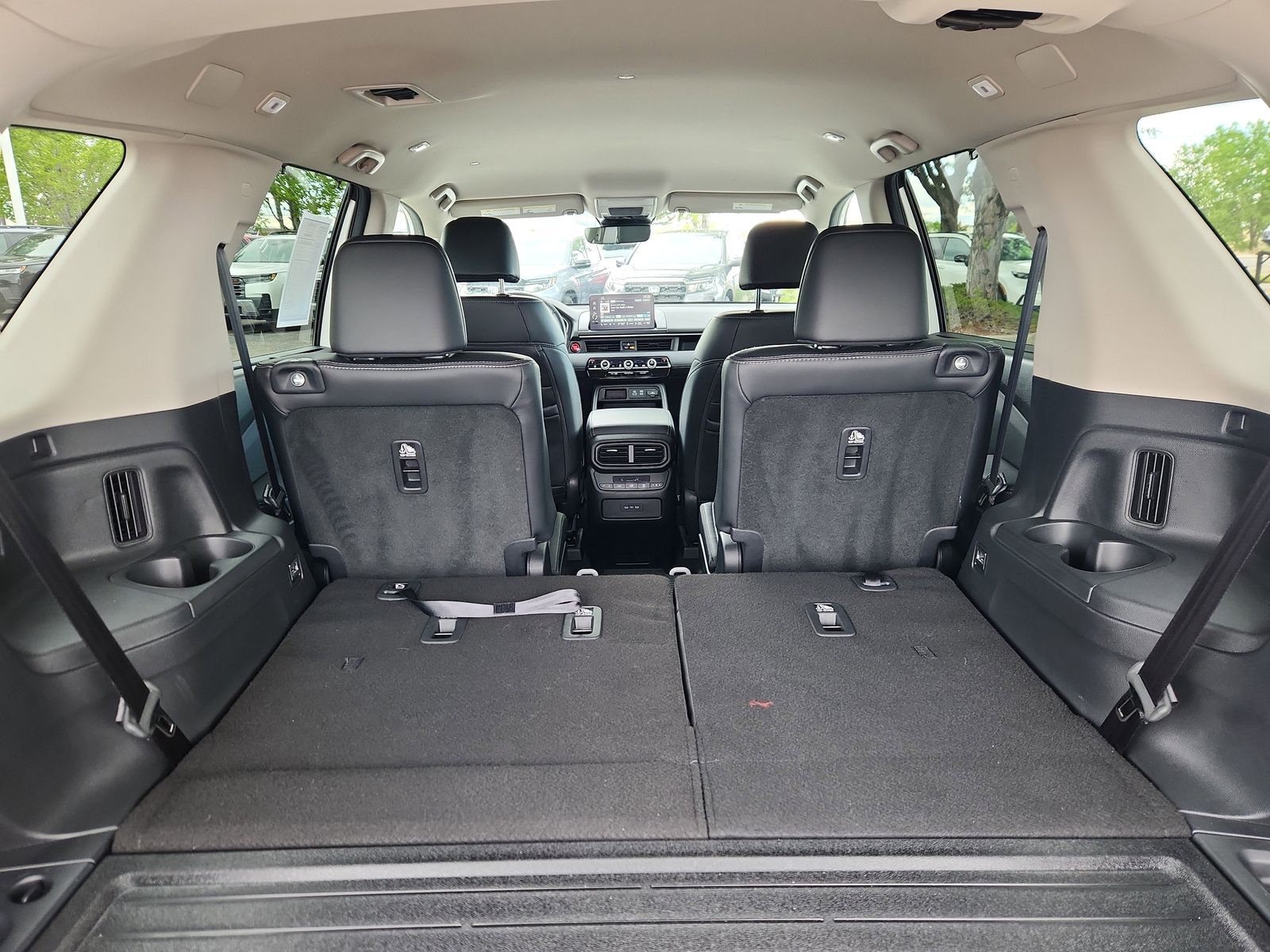 2025 Honda Pilot EX-L - Photo 13
