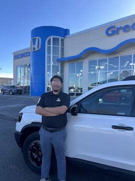 Staff member Eric Loma from ID_78dd5a57a2ec