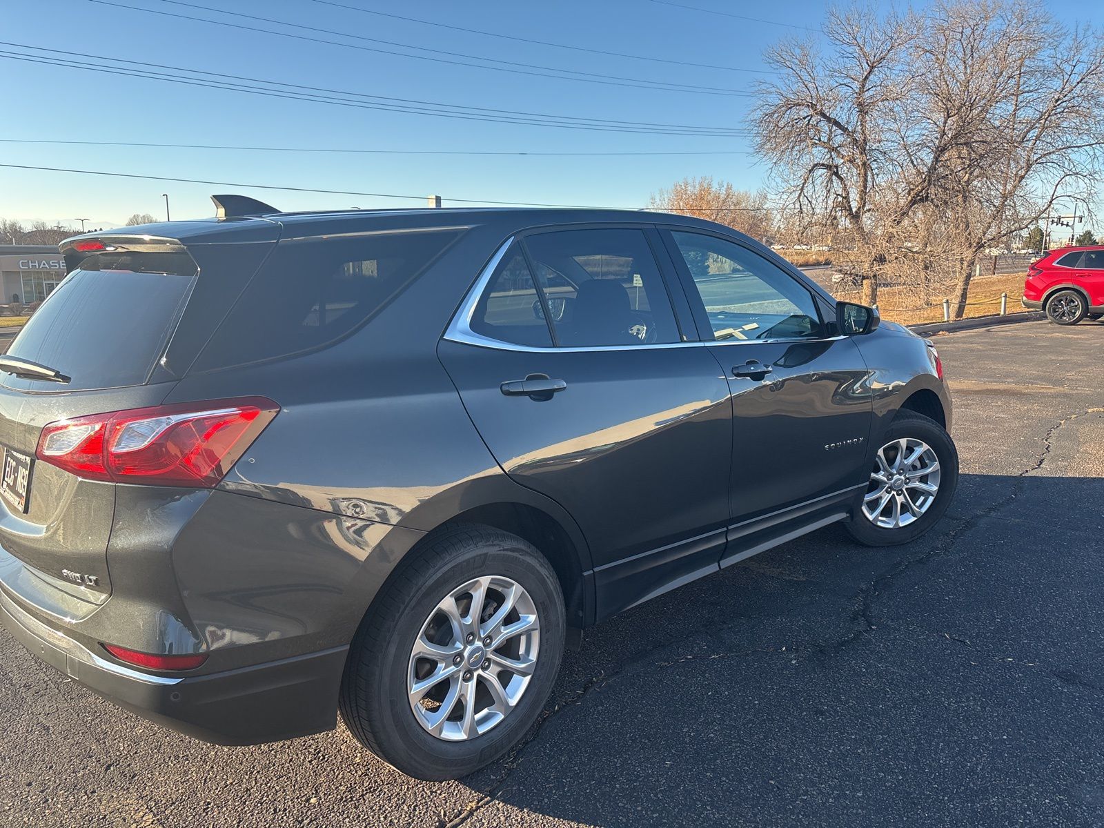 2020 Chevrolet Equinox photo 2