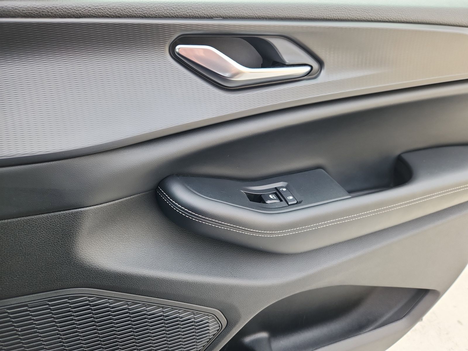 2024 Jeep Grand Cherokee Altitude - Photo 16