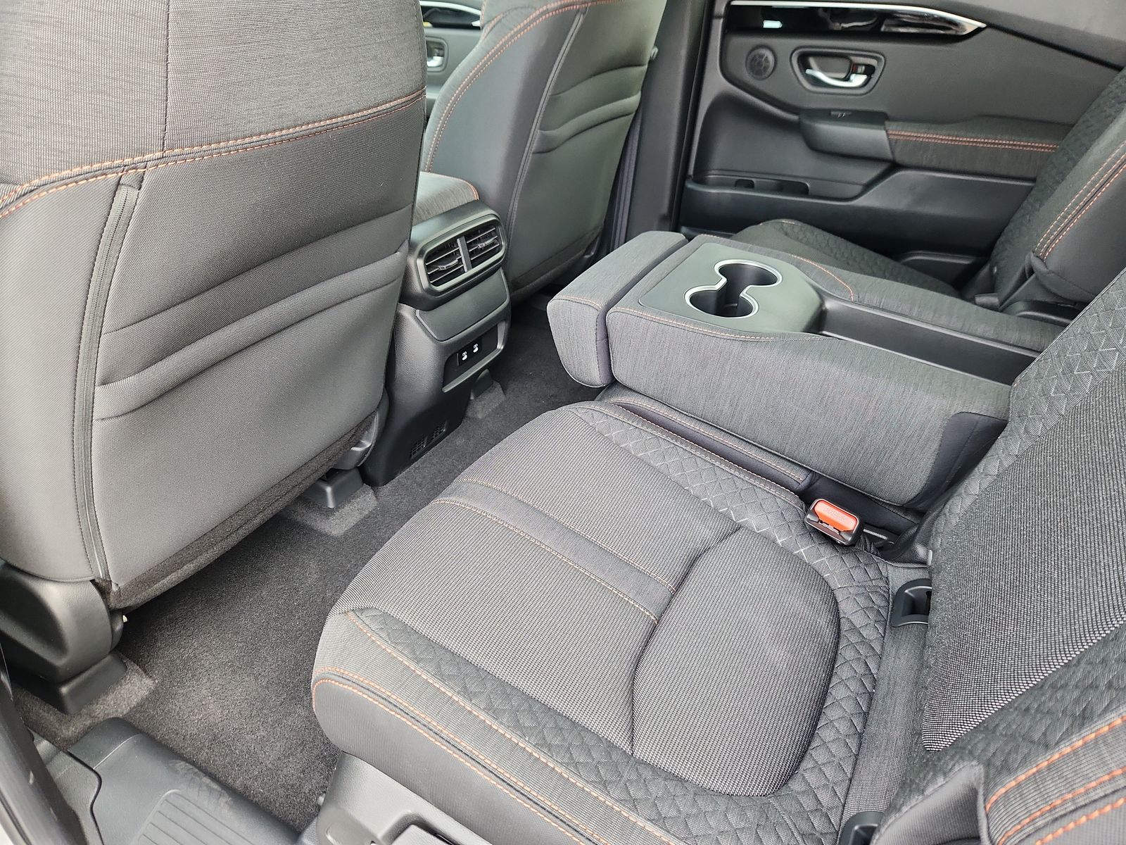 2026 Honda Pilot Sport - Photo 12